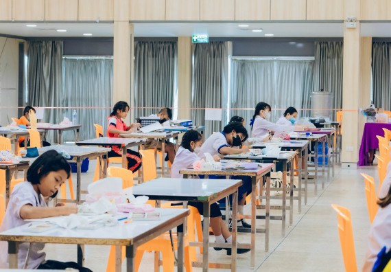 ภาพกิจกรรม  คณะวิทยาศาสตร์และเทคโนโลยี การประกวดภาพวาดจินตนาการทางวิทยาศาสตร์ ระดับประถมศึกษาตอนต้น ประถมศึกษาตอนปลาย มัธยมศึกษาตอนต้น มัธยมศึกษาตอนปลาย งานสัปดาห์วิทยาศาสตร์แห่งชาติ ส่วนภูมิภาค ประจำปี 2566