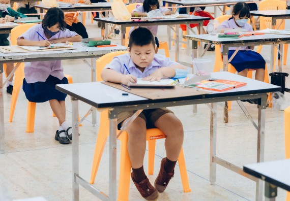 ภาพกิจกรรม  คณะวิทยาศาสตร์และเทคโนโลยี การประกวดภาพวาดจินตนาการทางวิทยาศาสตร์ ระดับประถมศึกษาตอนต้น ประถมศึกษาตอนปลาย มัธยมศึกษาตอนต้น มัธยมศึกษาตอนปลาย งานสัปดาห์วิทยาศาสตร์แห่งชาติ ส่วนภูมิภาค ประจำปี 2566