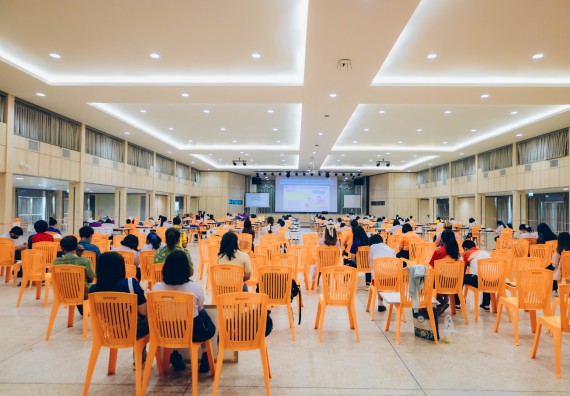 ภาพกิจกรรม  คณะวิทยาศาสตร์และเทคโนโลยี การประกวดภาพวาดจินตนาการทางวิทยาศาสตร์ ระดับประถมศึกษาตอนต้น ประถมศึกษาตอนปลาย มัธยมศึกษาตอนต้น มัธยมศึกษาตอนปลาย งานสัปดาห์วิทยาศาสตร์แห่งชาติ ส่วนภูมิภาค ประจำปี 2566