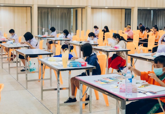 ภาพกิจกรรม  คณะวิทยาศาสตร์และเทคโนโลยี การประกวดภาพวาดจินตนาการทางวิทยาศาสตร์ ระดับประถมศึกษาตอนต้น ประถมศึกษาตอนปลาย มัธยมศึกษาตอนต้น มัธยมศึกษาตอนปลาย งานสัปดาห์วิทยาศาสตร์แห่งชาติ ส่วนภูมิภาค ประจำปี 2566