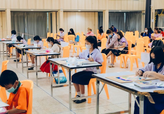 ภาพกิจกรรม  คณะวิทยาศาสตร์และเทคโนโลยี การประกวดภาพวาดจินตนาการทางวิทยาศาสตร์ ระดับประถมศึกษาตอนต้น ประถมศึกษาตอนปลาย มัธยมศึกษาตอนต้น มัธยมศึกษาตอนปลาย งานสัปดาห์วิทยาศาสตร์แห่งชาติ ส่วนภูมิภาค ประจำปี 2566