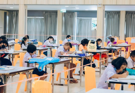 ภาพกิจกรรม  คณะวิทยาศาสตร์และเทคโนโลยี การประกวดภาพวาดจินตนาการทางวิทยาศาสตร์ ระดับประถมศึกษาตอนต้น ประถมศึกษาตอนปลาย มัธยมศึกษาตอนต้น มัธยมศึกษาตอนปลาย งานสัปดาห์วิทยาศาสตร์แห่งชาติ ส่วนภูมิภาค ประจำปี 2566