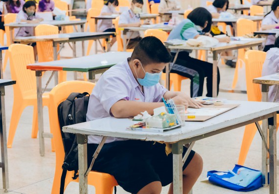 ภาพกิจกรรม  คณะวิทยาศาสตร์และเทคโนโลยี การประกวดภาพวาดจินตนาการทางวิทยาศาสตร์ ระดับประถมศึกษาตอนต้น ประถมศึกษาตอนปลาย มัธยมศึกษาตอนต้น มัธยมศึกษาตอนปลาย งานสัปดาห์วิทยาศาสตร์แห่งชาติ ส่วนภูมิภาค ประจำปี 2566