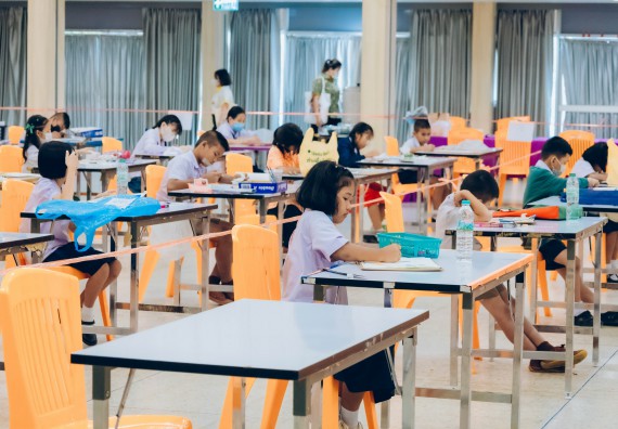 ภาพกิจกรรม  คณะวิทยาศาสตร์และเทคโนโลยี การประกวดภาพวาดจินตนาการทางวิทยาศาสตร์ ระดับประถมศึกษาตอนต้น ประถมศึกษาตอนปลาย มัธยมศึกษาตอนต้น มัธยมศึกษาตอนปลาย งานสัปดาห์วิทยาศาสตร์แห่งชาติ ส่วนภูมิภาค ประจำปี 2566