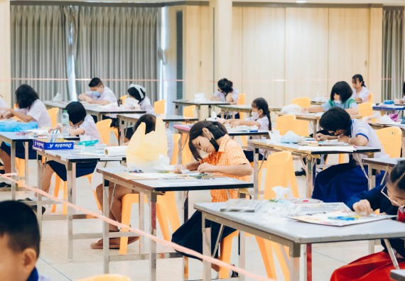 ภาพกิจกรรม  คณะวิทยาศาสตร์และเทคโนโลยี การประกวดภาพวาดจินตนาการทางวิทยาศาสตร์ ระดับประถมศึกษาตอนต้น ประถมศึกษาตอนปลาย มัธยมศึกษาตอนต้น มัธยมศึกษาตอนปลาย งานสัปดาห์วิทยาศาสตร์แห่งชาติ ส่วนภูมิภาค ประจำปี 2566