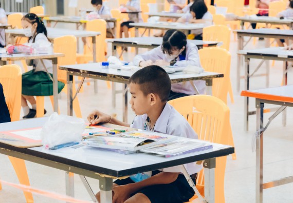 ภาพกิจกรรม  คณะวิทยาศาสตร์และเทคโนโลยี การประกวดภาพวาดจินตนาการทางวิทยาศาสตร์ ระดับประถมศึกษาตอนต้น ประถมศึกษาตอนปลาย มัธยมศึกษาตอนต้น มัธยมศึกษาตอนปลาย งานสัปดาห์วิทยาศาสตร์แห่งชาติ ส่วนภูมิภาค ประจำปี 2566