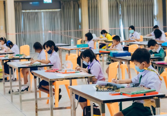 ภาพกิจกรรม  คณะวิทยาศาสตร์และเทคโนโลยี การประกวดภาพวาดจินตนาการทางวิทยาศาสตร์ ระดับประถมศึกษาตอนต้น ประถมศึกษาตอนปลาย มัธยมศึกษาตอนต้น มัธยมศึกษาตอนปลาย งานสัปดาห์วิทยาศาสตร์แห่งชาติ ส่วนภูมิภาค ประจำปี 2566