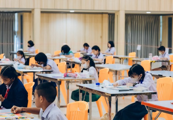 ภาพกิจกรรม  คณะวิทยาศาสตร์และเทคโนโลยี การประกวดภาพวาดจินตนาการทางวิทยาศาสตร์ ระดับประถมศึกษาตอนต้น ประถมศึกษาตอนปลาย มัธยมศึกษาตอนต้น มัธยมศึกษาตอนปลาย งานสัปดาห์วิทยาศาสตร์แห่งชาติ ส่วนภูมิภาค ประจำปี 2566