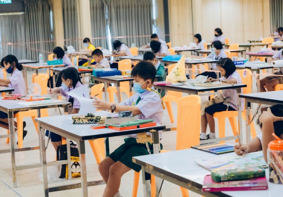 ภาพกิจกรรม  คณะวิทยาศาสตร์และเทคโนโลยี การประกวดภาพวาดจินตนาการทางวิทยาศาสตร์ ระดับประถมศึกษาตอนต้น ประถมศึกษาตอนปลาย มัธยมศึกษาตอนต้น มัธยมศึกษาตอนปลาย งานสัปดาห์วิทยาศาสตร์แห่งชาติ ส่วนภูมิภาค ประจำปี 2566