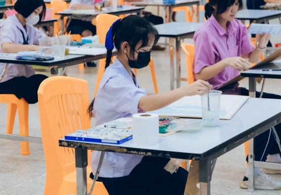 ภาพกิจกรรม  คณะวิทยาศาสตร์และเทคโนโลยี การประกวดภาพวาดจินตนาการทางวิทยาศาสตร์ ระดับประถมศึกษาตอนต้น ประถมศึกษาตอนปลาย มัธยมศึกษาตอนต้น มัธยมศึกษาตอนปลาย งานสัปดาห์วิทยาศาสตร์แห่งชาติ ส่วนภูมิภาค ประจำปี 2566