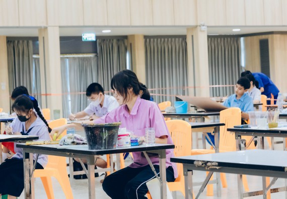 ภาพกิจกรรม  คณะวิทยาศาสตร์และเทคโนโลยี การประกวดภาพวาดจินตนาการทางวิทยาศาสตร์ ระดับประถมศึกษาตอนต้น ประถมศึกษาตอนปลาย มัธยมศึกษาตอนต้น มัธยมศึกษาตอนปลาย งานสัปดาห์วิทยาศาสตร์แห่งชาติ ส่วนภูมิภาค ประจำปี 2566