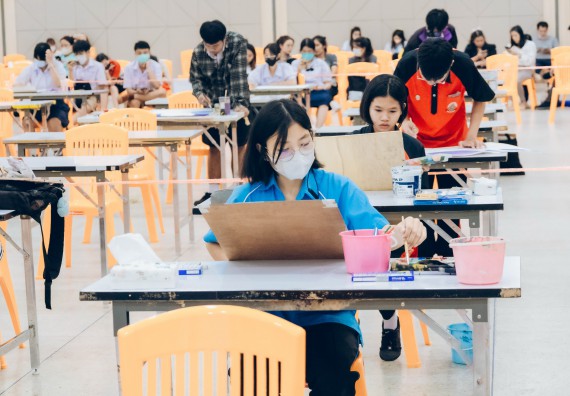 ภาพกิจกรรม  คณะวิทยาศาสตร์และเทคโนโลยี การประกวดภาพวาดจินตนาการทางวิทยาศาสตร์ ระดับประถมศึกษาตอนต้น ประถมศึกษาตอนปลาย มัธยมศึกษาตอนต้น มัธยมศึกษาตอนปลาย งานสัปดาห์วิทยาศาสตร์แห่งชาติ ส่วนภูมิภาค ประจำปี 2566