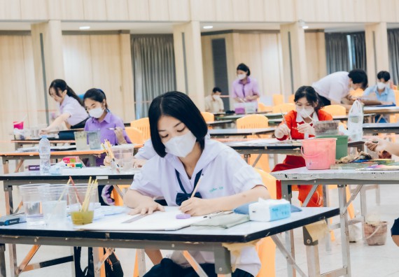 ภาพกิจกรรม  คณะวิทยาศาสตร์และเทคโนโลยี การประกวดภาพวาดจินตนาการทางวิทยาศาสตร์ ระดับประถมศึกษาตอนต้น ประถมศึกษาตอนปลาย มัธยมศึกษาตอนต้น มัธยมศึกษาตอนปลาย งานสัปดาห์วิทยาศาสตร์แห่งชาติ ส่วนภูมิภาค ประจำปี 2566