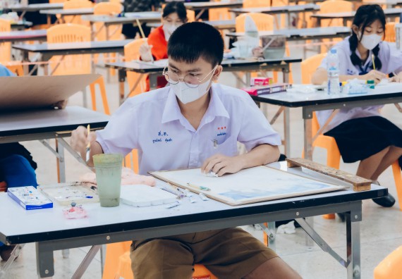 ภาพกิจกรรม  คณะวิทยาศาสตร์และเทคโนโลยี การประกวดภาพวาดจินตนาการทางวิทยาศาสตร์ ระดับประถมศึกษาตอนต้น ประถมศึกษาตอนปลาย มัธยมศึกษาตอนต้น มัธยมศึกษาตอนปลาย งานสัปดาห์วิทยาศาสตร์แห่งชาติ ส่วนภูมิภาค ประจำปี 2566