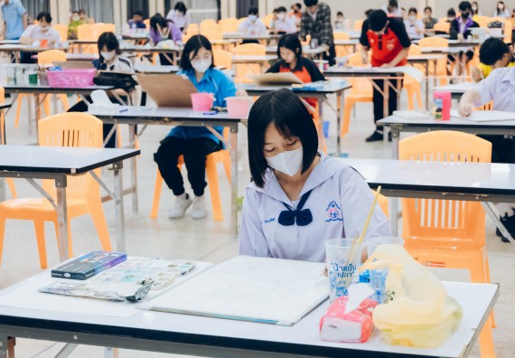 ภาพกิจกรรม  คณะวิทยาศาสตร์และเทคโนโลยี การประกวดภาพวาดจินตนาการทางวิทยาศาสตร์ ระดับประถมศึกษาตอนต้น ประถมศึกษาตอนปลาย มัธยมศึกษาตอนต้น มัธยมศึกษาตอนปลาย งานสัปดาห์วิทยาศาสตร์แห่งชาติ ส่วนภูมิภาค ประจำปี 2566