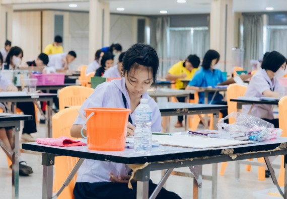 ภาพกิจกรรม  คณะวิทยาศาสตร์และเทคโนโลยี การประกวดภาพวาดจินตนาการทางวิทยาศาสตร์ ระดับประถมศึกษาตอนต้น ประถมศึกษาตอนปลาย มัธยมศึกษาตอนต้น มัธยมศึกษาตอนปลาย งานสัปดาห์วิทยาศาสตร์แห่งชาติ ส่วนภูมิภาค ประจำปี 2566