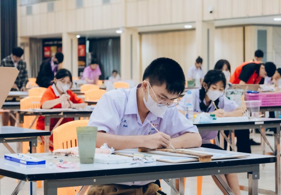 ภาพกิจกรรม  คณะวิทยาศาสตร์และเทคโนโลยี การประกวดภาพวาดจินตนาการทางวิทยาศาสตร์ ระดับประถมศึกษาตอนต้น ประถมศึกษาตอนปลาย มัธยมศึกษาตอนต้น มัธยมศึกษาตอนปลาย งานสัปดาห์วิทยาศาสตร์แห่งชาติ ส่วนภูมิภาค ประจำปี 2566