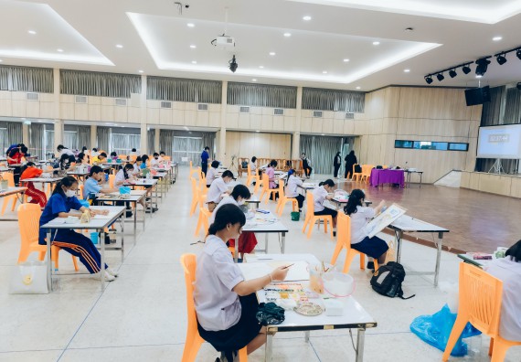 ภาพกิจกรรม  คณะวิทยาศาสตร์และเทคโนโลยี การประกวดภาพวาดจินตนาการทางวิทยาศาสตร์ ระดับประถมศึกษาตอนต้น ประถมศึกษาตอนปลาย มัธยมศึกษาตอนต้น มัธยมศึกษาตอนปลาย งานสัปดาห์วิทยาศาสตร์แห่งชาติ ส่วนภูมิภาค ประจำปี 2566