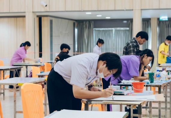 ภาพกิจกรรม  คณะวิทยาศาสตร์และเทคโนโลยี การประกวดภาพวาดจินตนาการทางวิทยาศาสตร์ ระดับประถมศึกษาตอนต้น ประถมศึกษาตอนปลาย มัธยมศึกษาตอนต้น มัธยมศึกษาตอนปลาย งานสัปดาห์วิทยาศาสตร์แห่งชาติ ส่วนภูมิภาค ประจำปี 2566