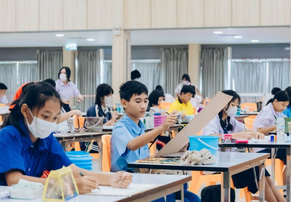 ภาพกิจกรรม  คณะวิทยาศาสตร์และเทคโนโลยี การประกวดภาพวาดจินตนาการทางวิทยาศาสตร์ ระดับประถมศึกษาตอนต้น ประถมศึกษาตอนปลาย มัธยมศึกษาตอนต้น มัธยมศึกษาตอนปลาย งานสัปดาห์วิทยาศาสตร์แห่งชาติ ส่วนภูมิภาค ประจำปี 2566