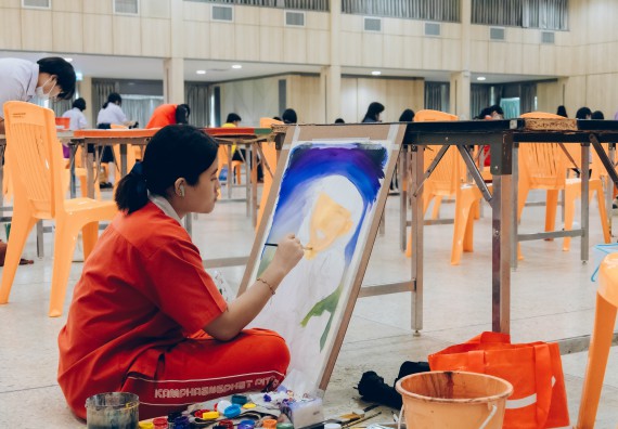 ภาพกิจกรรม  คณะวิทยาศาสตร์และเทคโนโลยี การประกวดภาพวาดจินตนาการทางวิทยาศาสตร์ ระดับประถมศึกษาตอนต้น ประถมศึกษาตอนปลาย มัธยมศึกษาตอนต้น มัธยมศึกษาตอนปลาย งานสัปดาห์วิทยาศาสตร์แห่งชาติ ส่วนภูมิภาค ประจำปี 2566