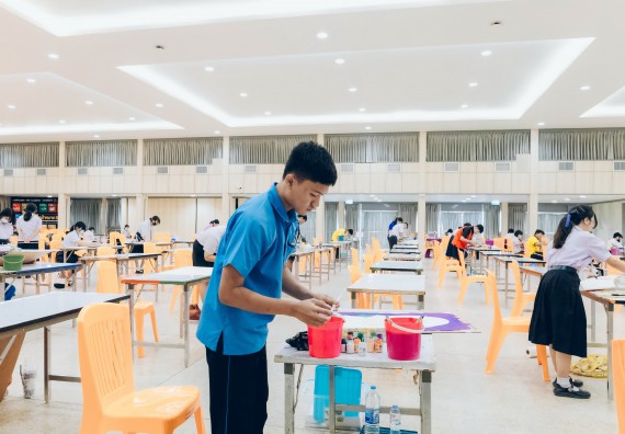 ภาพกิจกรรม  คณะวิทยาศาสตร์และเทคโนโลยี การประกวดภาพวาดจินตนาการทางวิทยาศาสตร์ ระดับประถมศึกษาตอนต้น ประถมศึกษาตอนปลาย มัธยมศึกษาตอนต้น มัธยมศึกษาตอนปลาย งานสัปดาห์วิทยาศาสตร์แห่งชาติ ส่วนภูมิภาค ประจำปี 2566