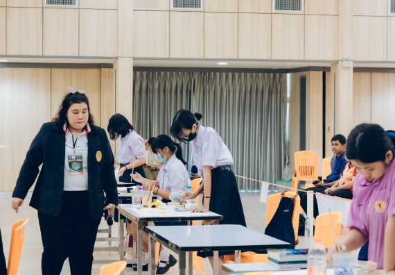 ภาพกิจกรรม  คณะวิทยาศาสตร์และเทคโนโลยี การประกวดภาพวาดจินตนาการทางวิทยาศาสตร์ ระดับประถมศึกษาตอนต้น ประถมศึกษาตอนปลาย มัธยมศึกษาตอนต้น มัธยมศึกษาตอนปลาย งานสัปดาห์วิทยาศาสตร์แห่งชาติ ส่วนภูมิภาค ประจำปี 2566