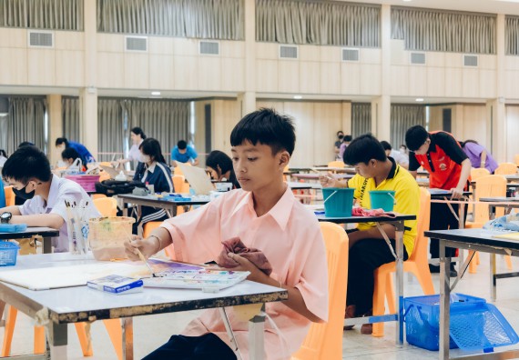 ภาพกิจกรรม  คณะวิทยาศาสตร์และเทคโนโลยี การประกวดภาพวาดจินตนาการทางวิทยาศาสตร์ ระดับประถมศึกษาตอนต้น ประถมศึกษาตอนปลาย มัธยมศึกษาตอนต้น มัธยมศึกษาตอนปลาย งานสัปดาห์วิทยาศาสตร์แห่งชาติ ส่วนภูมิภาค ประจำปี 2566