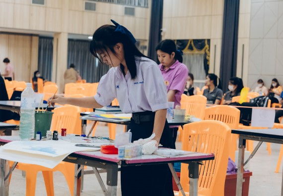 ภาพกิจกรรม  คณะวิทยาศาสตร์และเทคโนโลยี การประกวดภาพวาดจินตนาการทางวิทยาศาสตร์ ระดับประถมศึกษาตอนต้น ประถมศึกษาตอนปลาย มัธยมศึกษาตอนต้น มัธยมศึกษาตอนปลาย งานสัปดาห์วิทยาศาสตร์แห่งชาติ ส่วนภูมิภาค ประจำปี 2566