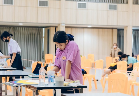 ภาพกิจกรรม  คณะวิทยาศาสตร์และเทคโนโลยี การประกวดภาพวาดจินตนาการทางวิทยาศาสตร์ ระดับประถมศึกษาตอนต้น ประถมศึกษาตอนปลาย มัธยมศึกษาตอนต้น มัธยมศึกษาตอนปลาย งานสัปดาห์วิทยาศาสตร์แห่งชาติ ส่วนภูมิภาค ประจำปี 2566