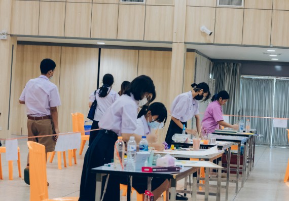 ภาพกิจกรรม  คณะวิทยาศาสตร์และเทคโนโลยี การประกวดภาพวาดจินตนาการทางวิทยาศาสตร์ ระดับประถมศึกษาตอนต้น ประถมศึกษาตอนปลาย มัธยมศึกษาตอนต้น มัธยมศึกษาตอนปลาย งานสัปดาห์วิทยาศาสตร์แห่งชาติ ส่วนภูมิภาค ประจำปี 2566