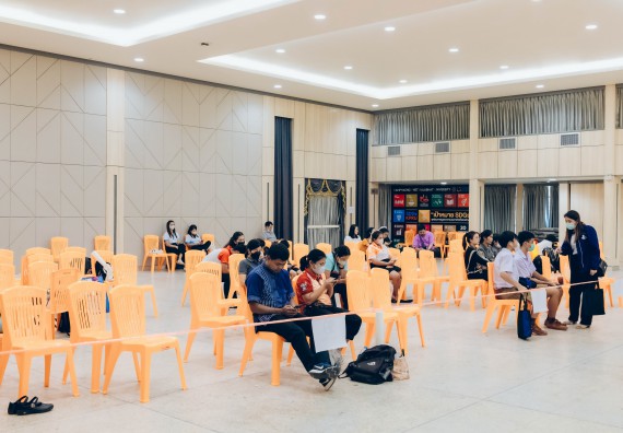 ภาพกิจกรรม  คณะวิทยาศาสตร์และเทคโนโลยี การประกวดภาพวาดจินตนาการทางวิทยาศาสตร์ ระดับประถมศึกษาตอนต้น ประถมศึกษาตอนปลาย มัธยมศึกษาตอนต้น มัธยมศึกษาตอนปลาย งานสัปดาห์วิทยาศาสตร์แห่งชาติ ส่วนภูมิภาค ประจำปี 2566