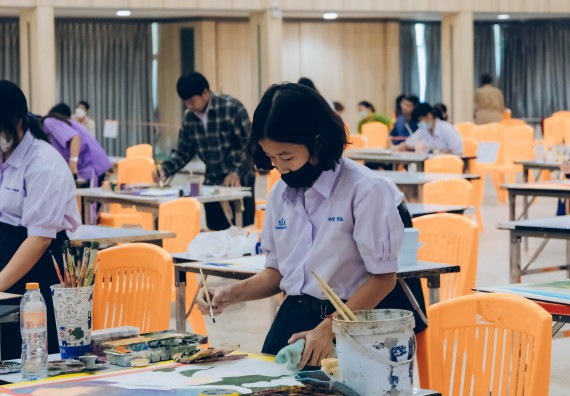 ภาพกิจกรรม  คณะวิทยาศาสตร์และเทคโนโลยี การประกวดภาพวาดจินตนาการทางวิทยาศาสตร์ ระดับประถมศึกษาตอนต้น ประถมศึกษาตอนปลาย มัธยมศึกษาตอนต้น มัธยมศึกษาตอนปลาย งานสัปดาห์วิทยาศาสตร์แห่งชาติ ส่วนภูมิภาค ประจำปี 2566