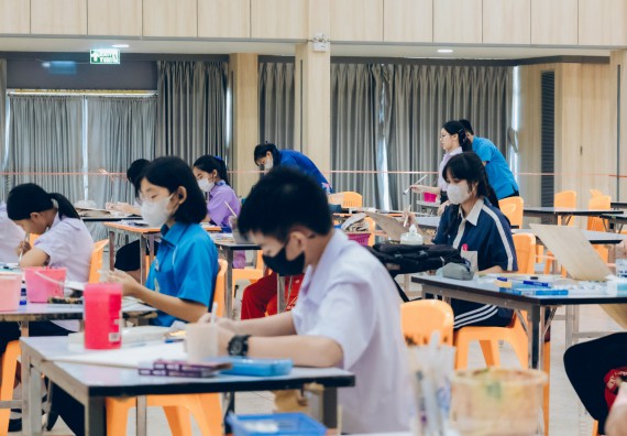 ภาพกิจกรรม  คณะวิทยาศาสตร์และเทคโนโลยี การประกวดภาพวาดจินตนาการทางวิทยาศาสตร์ ระดับประถมศึกษาตอนต้น ประถมศึกษาตอนปลาย มัธยมศึกษาตอนต้น มัธยมศึกษาตอนปลาย งานสัปดาห์วิทยาศาสตร์แห่งชาติ ส่วนภูมิภาค ประจำปี 2566