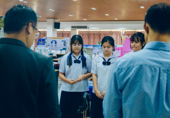 ภาพกิจกรรม  คณะวิทยาศาสตร์และเทคโนโลยี การประกวดโครงงานวิทยาศาสตร์ ระดับมัธยมศึกษาตอนต้น มัธยมศึกษาตอนปลาย งานสัปดาห์วิทยาศาสตร์แห่งชาติ ส่วนภูมิภาค ประจำปี 2566