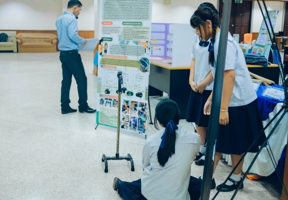 ภาพกิจกรรม  คณะวิทยาศาสตร์และเทคโนโลยี การประกวดโครงงานวิทยาศาสตร์ ระดับมัธยมศึกษาตอนต้น มัธยมศึกษาตอนปลาย งานสัปดาห์วิทยาศาสตร์แห่งชาติ ส่วนภูมิภาค ประจำปี 2566