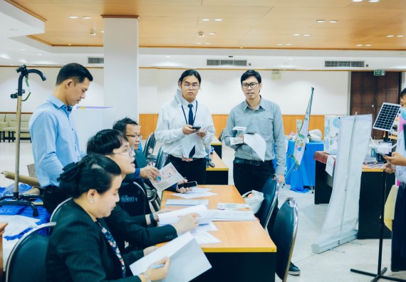 ภาพกิจกรรม  คณะวิทยาศาสตร์และเทคโนโลยี การประกวดโครงงานวิทยาศาสตร์ ระดับมัธยมศึกษาตอนต้น มัธยมศึกษาตอนปลาย งานสัปดาห์วิทยาศาสตร์แห่งชาติ ส่วนภูมิภาค ประจำปี 2566