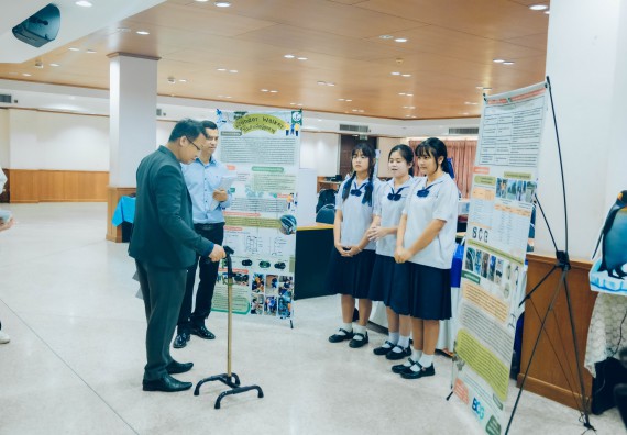 ภาพกิจกรรม  คณะวิทยาศาสตร์และเทคโนโลยี การประกวดโครงงานวิทยาศาสตร์ ระดับมัธยมศึกษาตอนต้น มัธยมศึกษาตอนปลาย งานสัปดาห์วิทยาศาสตร์แห่งชาติ ส่วนภูมิภาค ประจำปี 2566