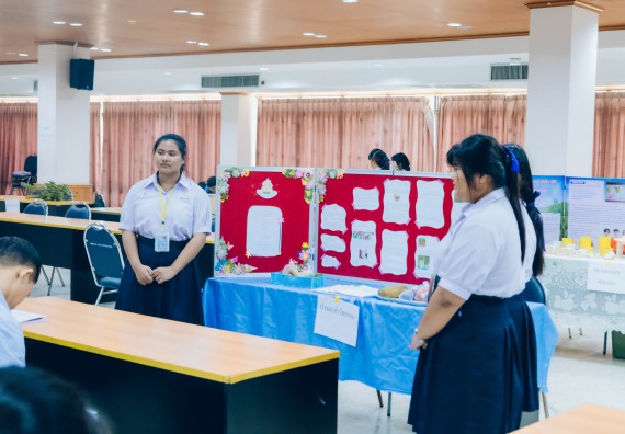 ภาพกิจกรรม  คณะวิทยาศาสตร์และเทคโนโลยี การประกวดโครงงานวิทยาศาสตร์ ระดับมัธยมศึกษาตอนต้น มัธยมศึกษาตอนปลาย งานสัปดาห์วิทยาศาสตร์แห่งชาติ ส่วนภูมิภาค ประจำปี 2566