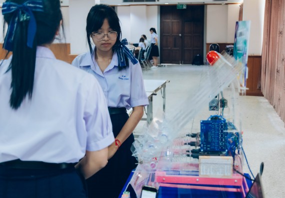 ภาพกิจกรรม  คณะวิทยาศาสตร์และเทคโนโลยี การประกวดโครงงานวิทยาศาสตร์ ระดับมัธยมศึกษาตอนต้น มัธยมศึกษาตอนปลาย งานสัปดาห์วิทยาศาสตร์แห่งชาติ ส่วนภูมิภาค ประจำปี 2566