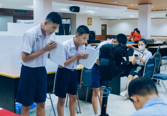 ภาพกิจกรรม  คณะวิทยาศาสตร์และเทคโนโลยี การประกวดโครงงานวิทยาศาสตร์ ระดับมัธยมศึกษาตอนต้น มัธยมศึกษาตอนปลาย งานสัปดาห์วิทยาศาสตร์แห่งชาติ ส่วนภูมิภาค ประจำปี 2566