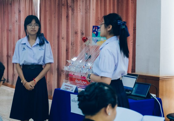 ภาพกิจกรรม  คณะวิทยาศาสตร์และเทคโนโลยี การประกวดโครงงานวิทยาศาสตร์ ระดับมัธยมศึกษาตอนต้น มัธยมศึกษาตอนปลาย งานสัปดาห์วิทยาศาสตร์แห่งชาติ ส่วนภูมิภาค ประจำปี 2566