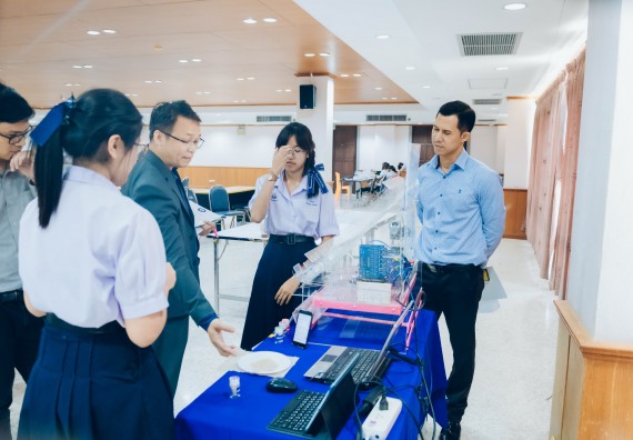 ภาพกิจกรรม  คณะวิทยาศาสตร์และเทคโนโลยี การประกวดโครงงานวิทยาศาสตร์ ระดับมัธยมศึกษาตอนต้น มัธยมศึกษาตอนปลาย งานสัปดาห์วิทยาศาสตร์แห่งชาติ ส่วนภูมิภาค ประจำปี 2566