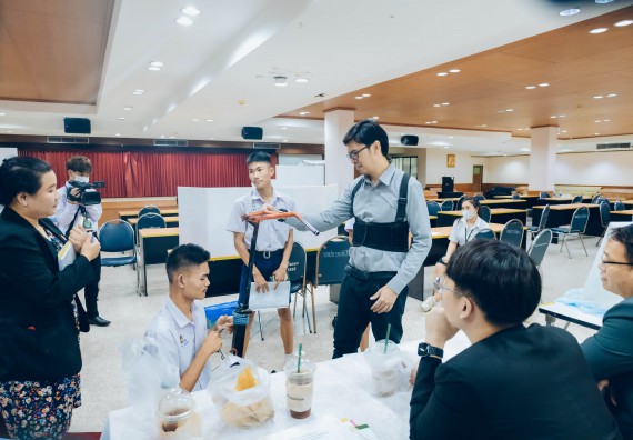 ภาพกิจกรรม  คณะวิทยาศาสตร์และเทคโนโลยี การประกวดโครงงานวิทยาศาสตร์ ระดับมัธยมศึกษาตอนต้น มัธยมศึกษาตอนปลาย งานสัปดาห์วิทยาศาสตร์แห่งชาติ ส่วนภูมิภาค ประจำปี 2566