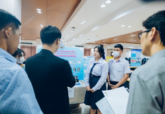 ภาพกิจกรรม  คณะวิทยาศาสตร์และเทคโนโลยี การประกวดโครงงานวิทยาศาสตร์ ระดับมัธยมศึกษาตอนต้น มัธยมศึกษาตอนปลาย งานสัปดาห์วิทยาศาสตร์แห่งชาติ ส่วนภูมิภาค ประจำปี 2566