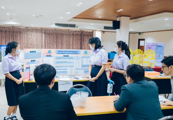 ภาพกิจกรรม  คณะวิทยาศาสตร์และเทคโนโลยี การประกวดโครงงานวิทยาศาสตร์ ระดับมัธยมศึกษาตอนต้น มัธยมศึกษาตอนปลาย งานสัปดาห์วิทยาศาสตร์แห่งชาติ ส่วนภูมิภาค ประจำปี 2566