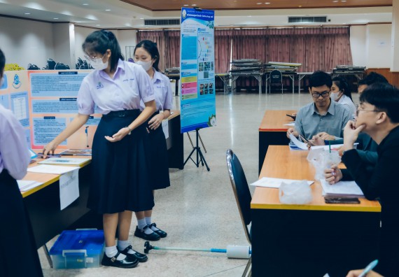 ภาพกิจกรรม  คณะวิทยาศาสตร์และเทคโนโลยี การประกวดโครงงานวิทยาศาสตร์ ระดับมัธยมศึกษาตอนต้น มัธยมศึกษาตอนปลาย งานสัปดาห์วิทยาศาสตร์แห่งชาติ ส่วนภูมิภาค ประจำปี 2566