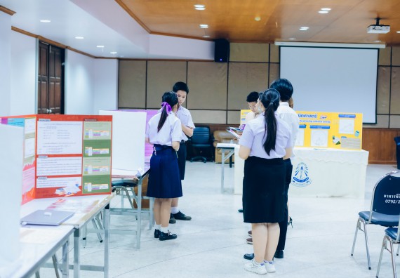 ภาพกิจกรรม  คณะวิทยาศาสตร์และเทคโนโลยี การประกวดโครงงานคณิตศาสตร์ ประเภทคณิตศาสตร์บริสุทธิ์ ระดับมัธยมศึกษาตอนต้น มัธยมศึกษาตอนปลาย งานสัปดาห์วิทยาศาสตร์แห่งชาติ ส่วนภูมิภาค ประจำปี 2566