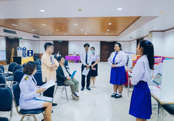 ภาพกิจกรรม  คณะวิทยาศาสตร์และเทคโนโลยี การประกวดโครงงานคณิตศาสตร์ ประเภทคณิตศาสตร์บริสุทธิ์ ระดับมัธยมศึกษาตอนต้น มัธยมศึกษาตอนปลาย งานสัปดาห์วิทยาศาสตร์แห่งชาติ ส่วนภูมิภาค ประจำปี 2566