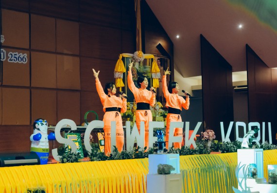 ภาพกิจกรรม  คณะวิทยาศาสตร์และเทคโนโลยี การประกวดการแสดงทางวิทยาศาสตร์ (Science Show) ระดับมัธยมศึกษาตอนต้น มัธยมศึกษาตอนปลาย งานสัปดาห์วิทยาศาสตร์แห่งชาติ ส่วนภูมิภาค ประจำปี 2566